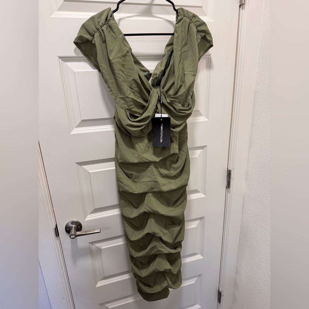 PrettyLittleThing Sage Maternity Dress
